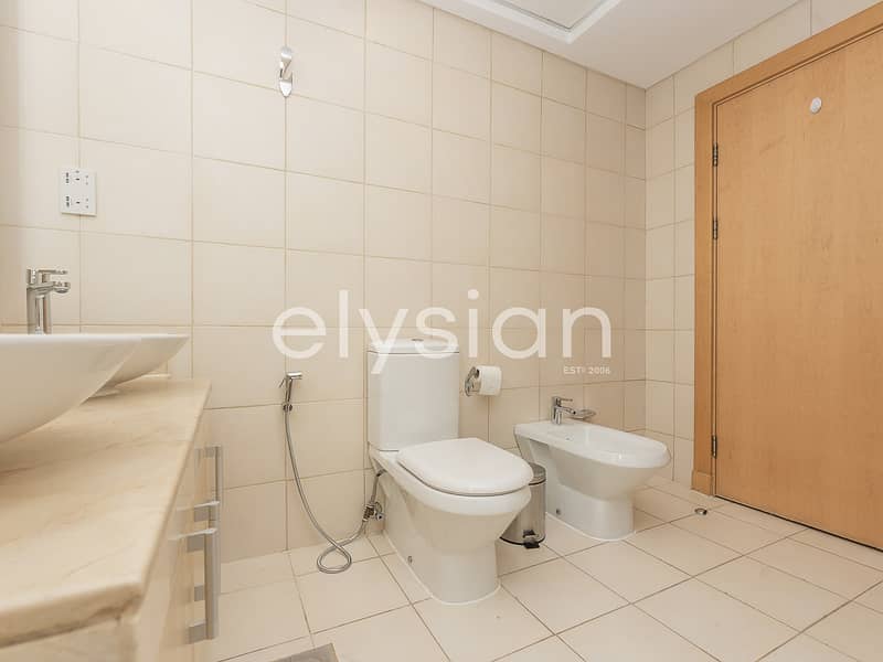 Ready to Move In | Luxury Living | Spacious Unit - Image 7