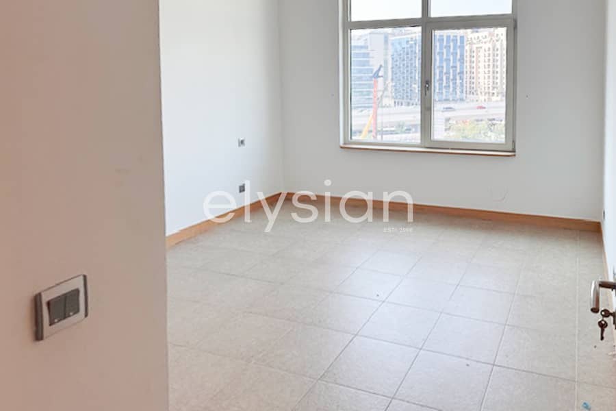 Ready to Move In | Luxury Living | Spacious Unit - Image 8