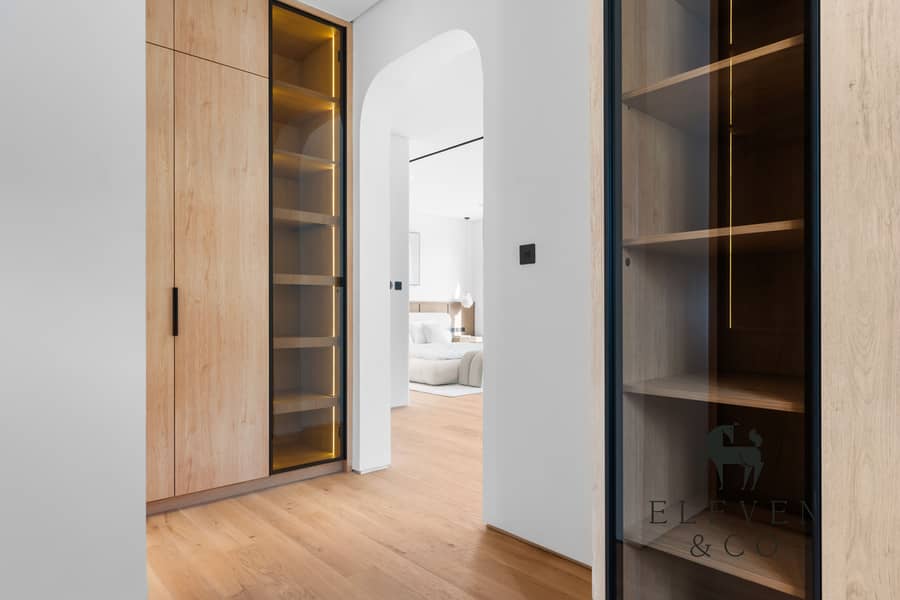 Exclusive | Luxury Renovated Villa with Golf Views - Image 9