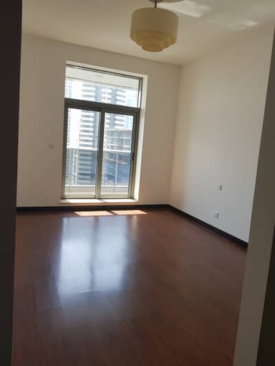 best deal 2b/room+maid with lake view in green lake tower s2 best deal 2b/room+maid with lake view in green lake tower s2
