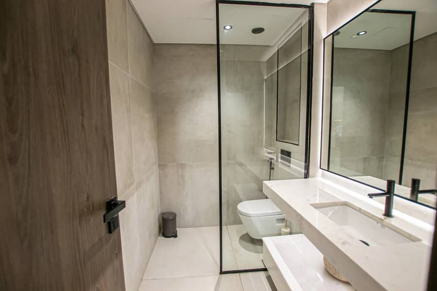 Available I Unfurnished I Bright Unit - Image 25