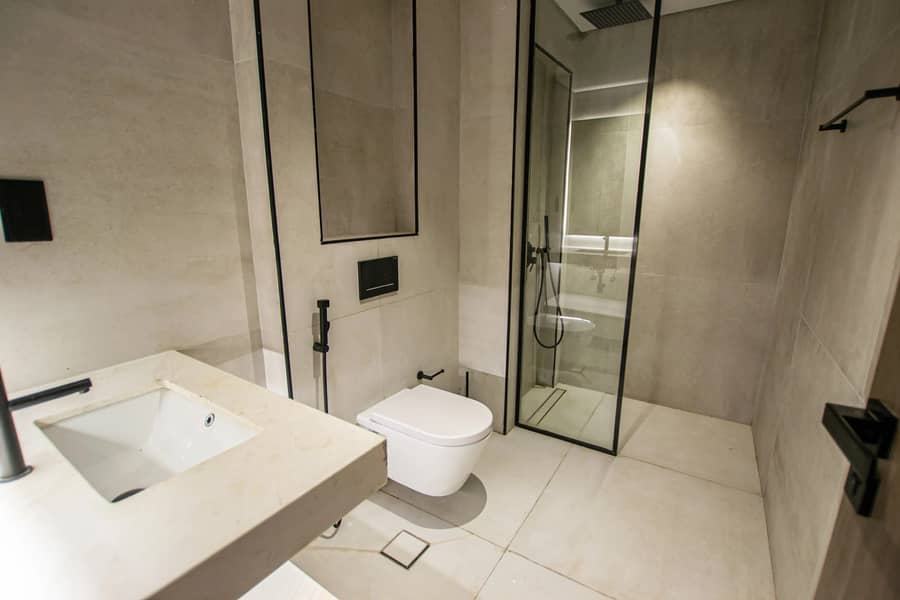 Available I Unfurnished I Bright Unit - Image 26