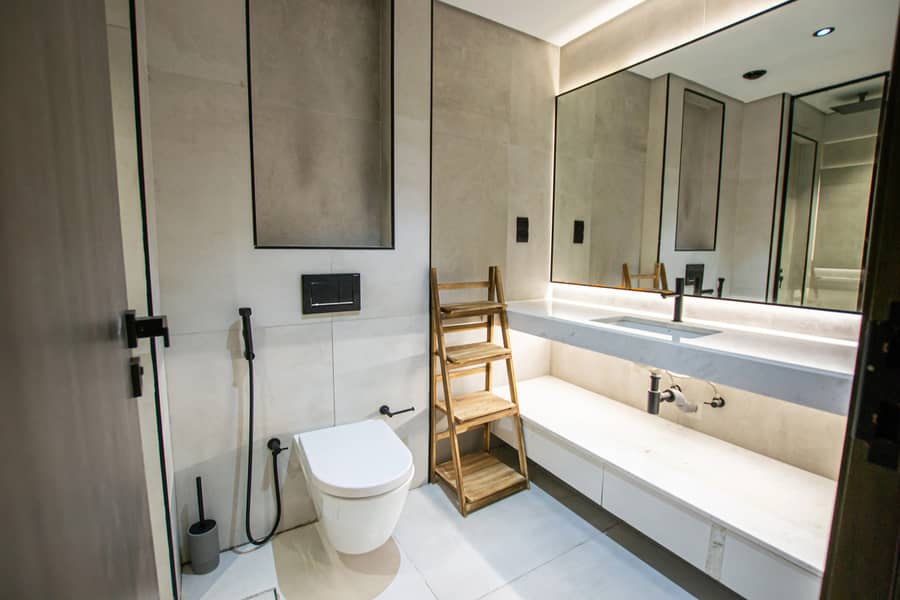 Available I Unfurnished I Bright Unit - Image 28