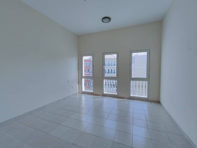 Hit Deal - Vastu Complaint 2BHK