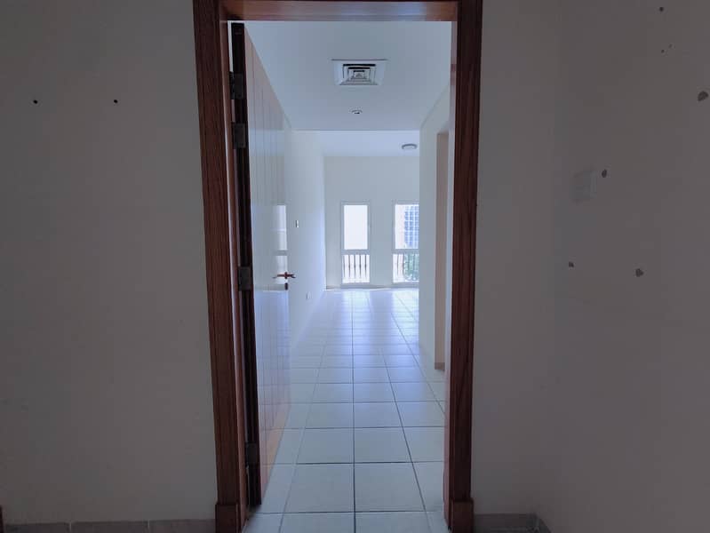 Hit Deal - Vastu Complaint 2BHK