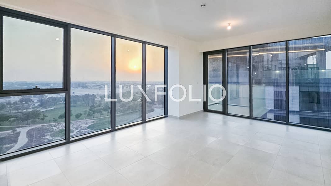 Corner Unit | Vacant | Canal and Park Views