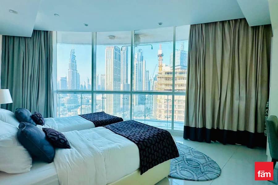 Burj Khalifa view | High floor | Vacant - Image 6