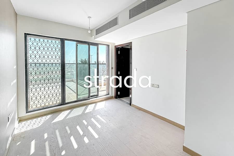 Priced To Sell | Full Golf View | Vacant