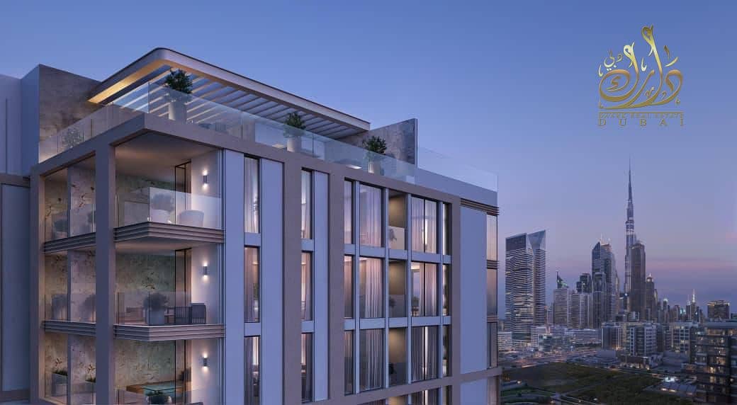 A Silent But Explosive Downtown Sea View Opportunity