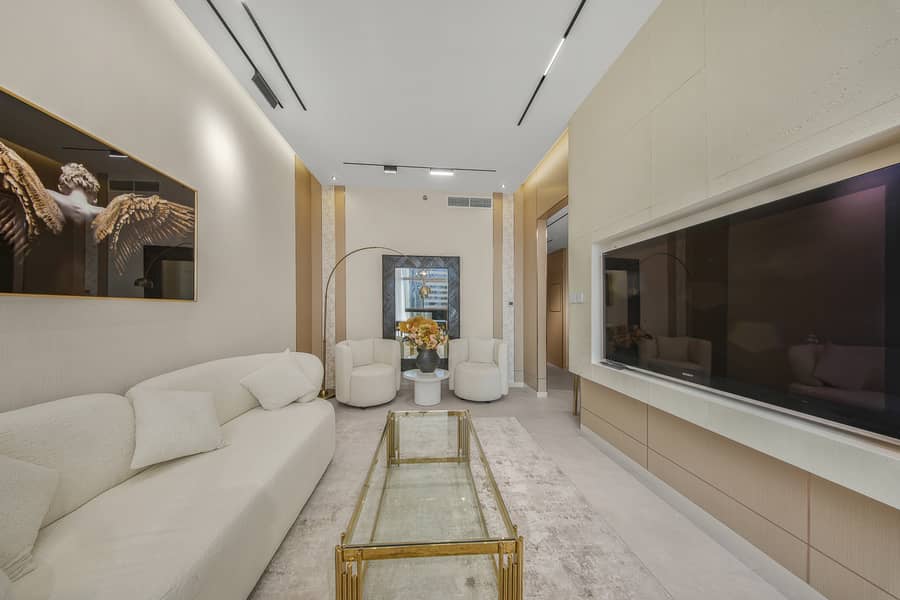 Burj View | Luxury Living | Freehold - Image 11