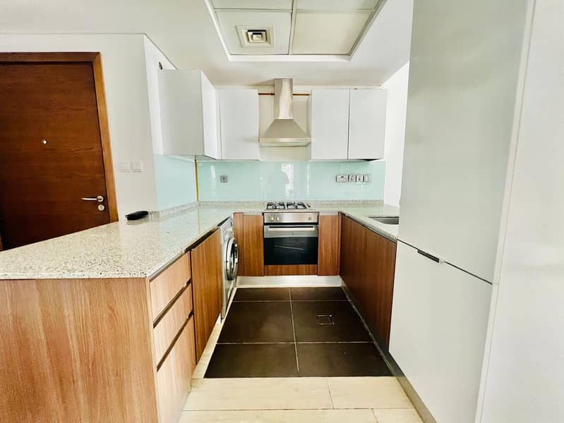 Furnished 1 BHK |Spacious | All Amenities Are Available | - Image 9