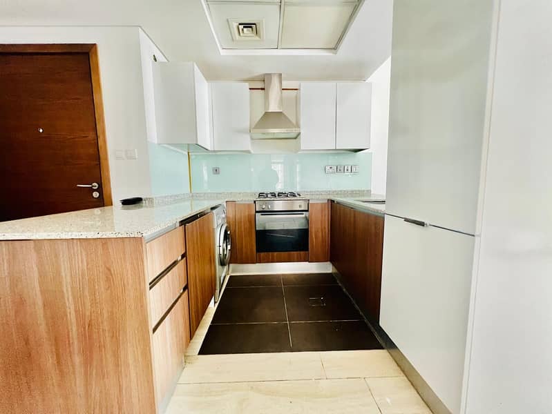 Furnished 1 BHK |Spacious | All Amenities Are Available | - Image 10