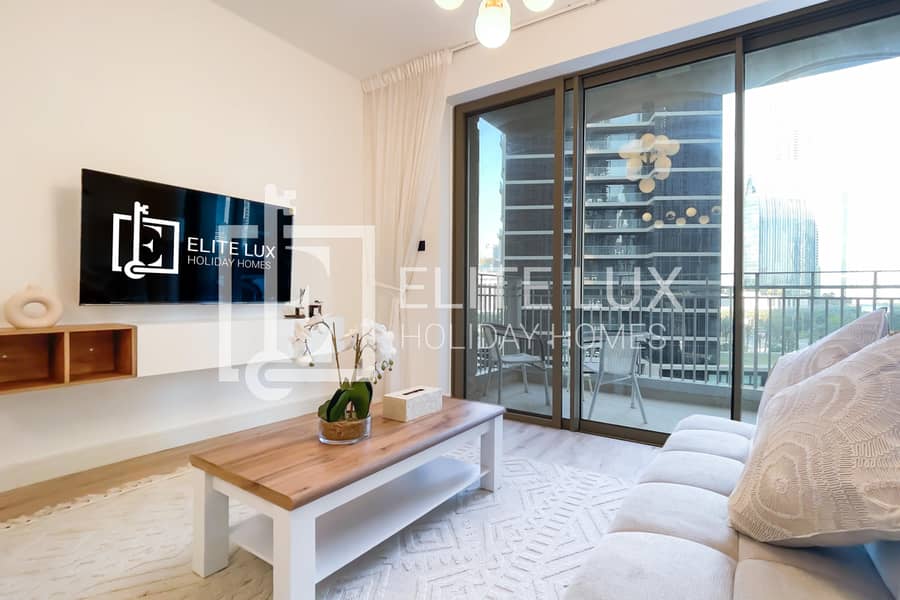 Cozy City Escape in Standpoint Downtown, Dubai