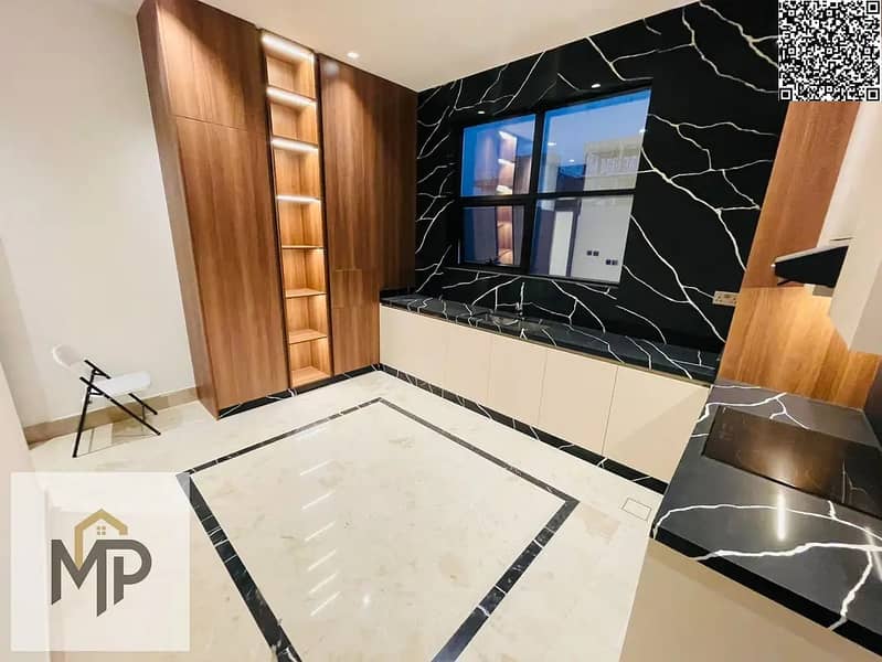 8 batch_799449060-1066x800. jpg