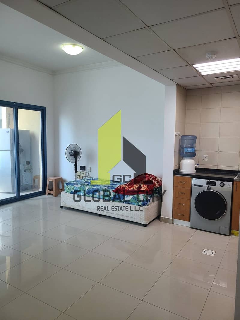 4 f4529ffa-1ebc-42b6-b811-0097c9785aec. jpg
