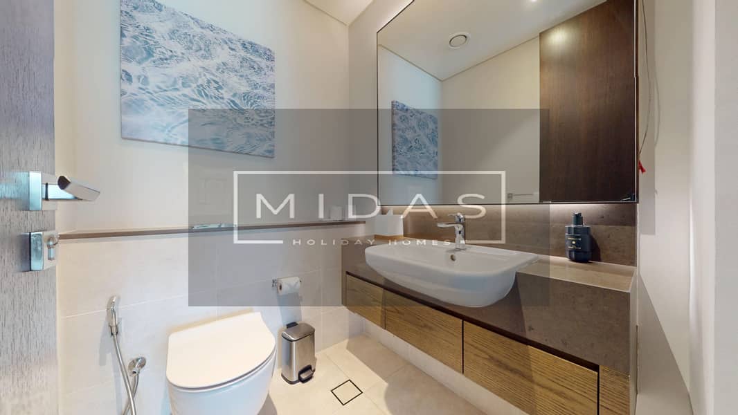 Serviced I Pet Friendly I City View I Balcony