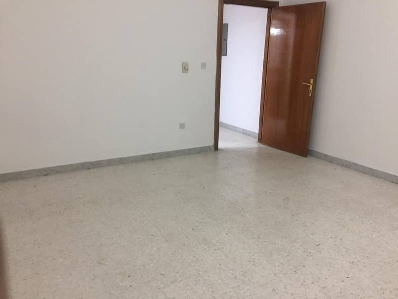 CHANCE DEAL ONE BED AND HALL WITH 2 BATH CHANCE DEAL ONE BED AND HALL WITH 2 BATH