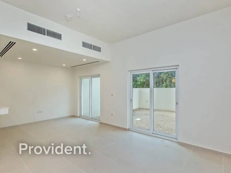 Community View | Large Layout | Vacant Soon