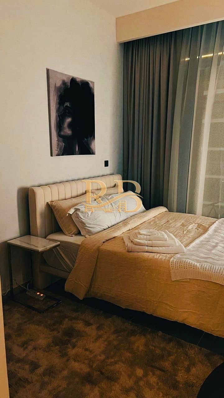 Stunning Furnished Studio || 7K Monthly with Bills || Pool View || Middle Floor || Ready To Move - Image 7