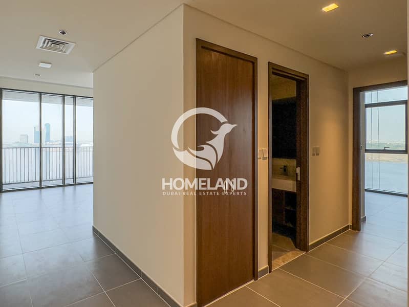 Waterfront Living | Stunning View | Rented