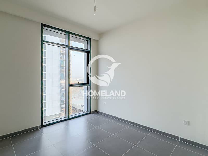 Waterfront Living | Stunning View | Rented - Image 7