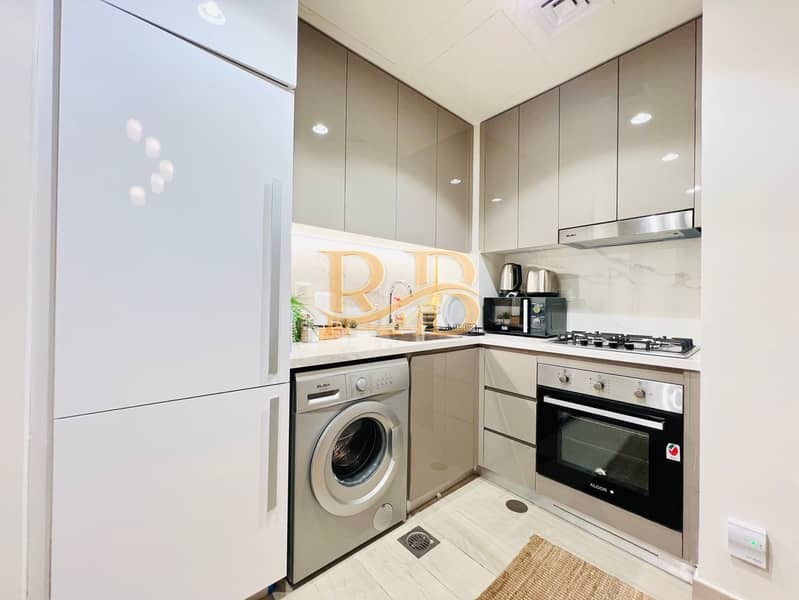 Fully Furnished 2Bhk || Commodious Layout || Boulevard View || High Returns