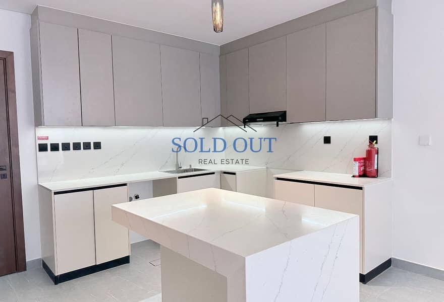 AGENTS WELCOME | SMART HOME | PREMIUM AMENITIES - Image 14