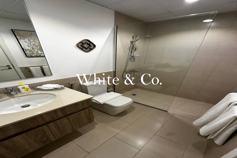 Vacant Now | Fully Furnished | Pool View - Image 10