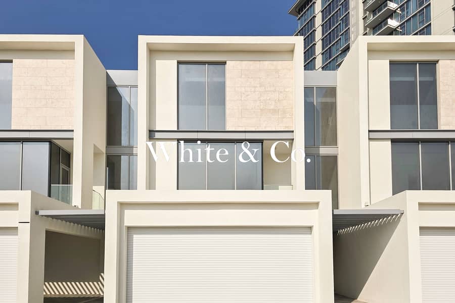 Lagoon Backing | Rare Find | Ready to Move - Image 15