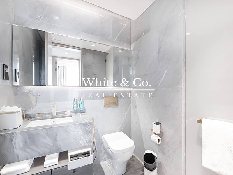 High Rental ROI | Vacant | Full Sea View - Image 7