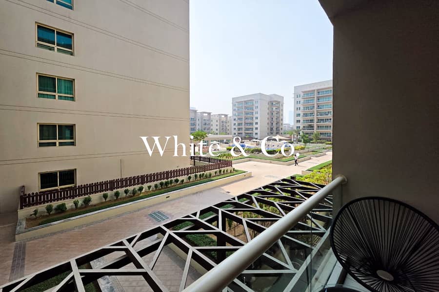 Full Furnished | Upgraded | Avail Jan 1st - Image 15