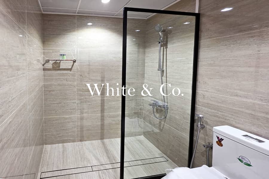 Full Furnished | Upgraded | Avail Jan 1st - Image 16