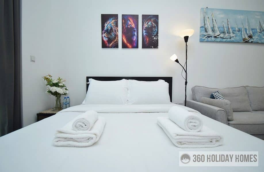 11 02BED. jpg