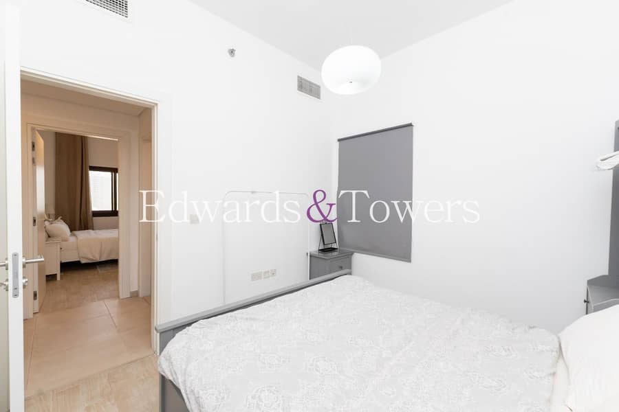 Fully Furnished | 1 Bedroom Plus Study| Mid Floor - Image 10