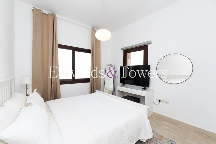 Fully Furnished | 1 Bedroom Plus Study| Mid Floor - Image 11