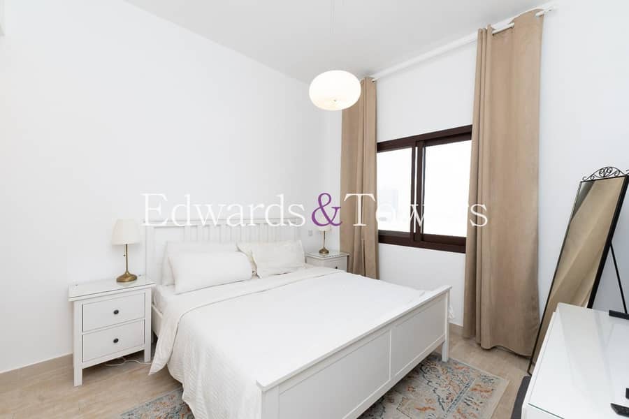 Fully Furnished | 1 Bedroom Plus Study| Mid Floor - Image 12