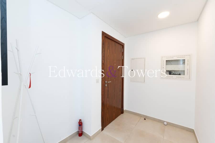 Fully Furnished | 1 Bedroom Plus Study| Mid Floor - Image 15