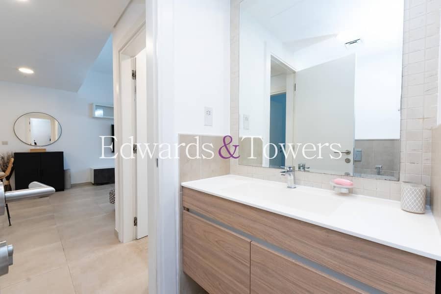 Fully Furnished | 1 Bedroom Plus Study| Mid Floor - Image 16