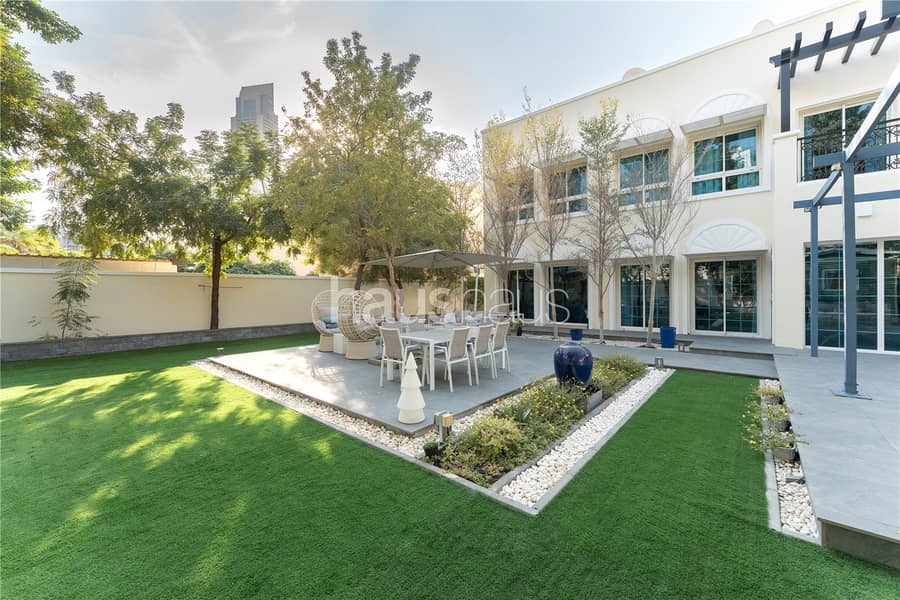 5 Bed | Central Location | Vacant Soon | Upgraded - Image 16