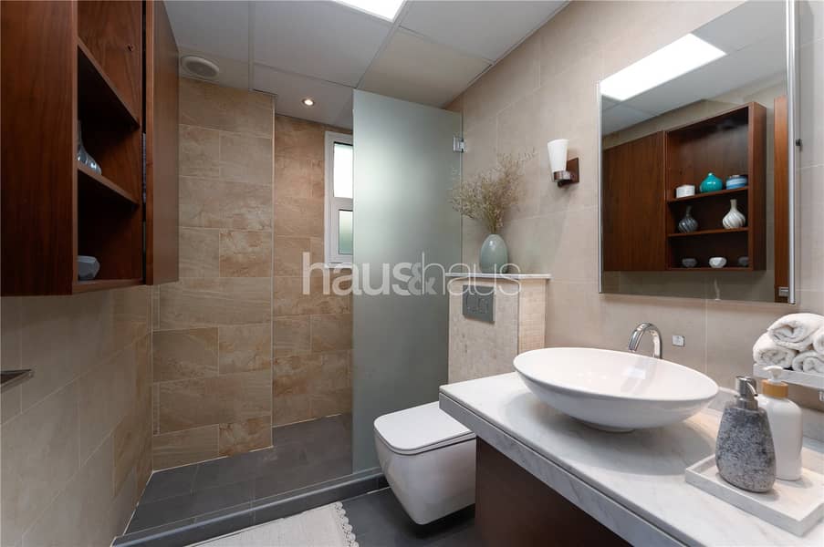 5 Bed | Central Location | Vacant Soon | Upgraded - Image 20