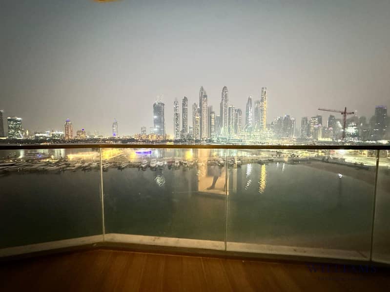 FULL MARINA VIEWS | MODERN FURNITURE | SPACIOUS - Image 10