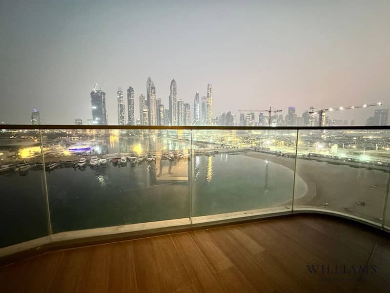 FULL MARINA VIEWS | MODERN FURNITURE | SPACIOUS - Image 11