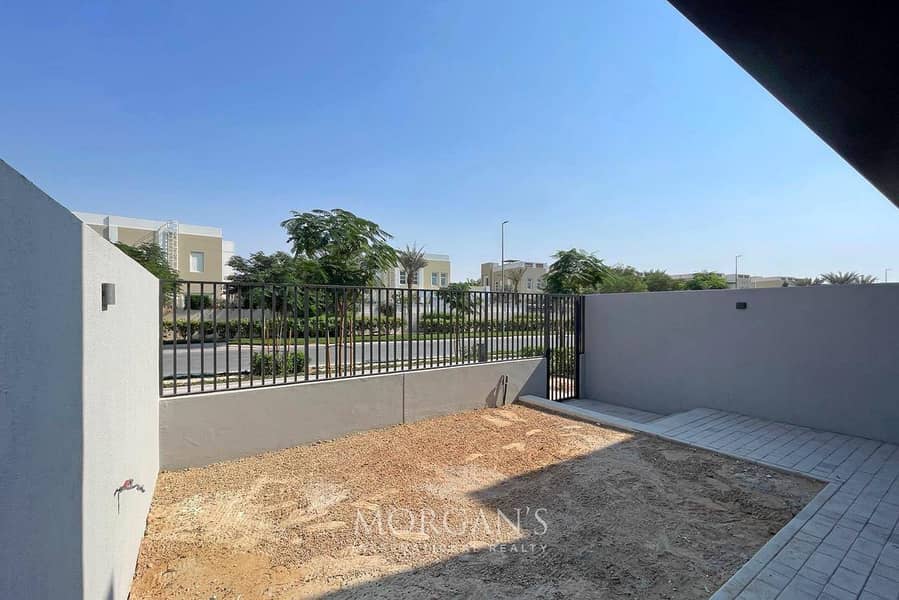 3 BR Villa | Ready to Move In | Unfurnished - Image 18