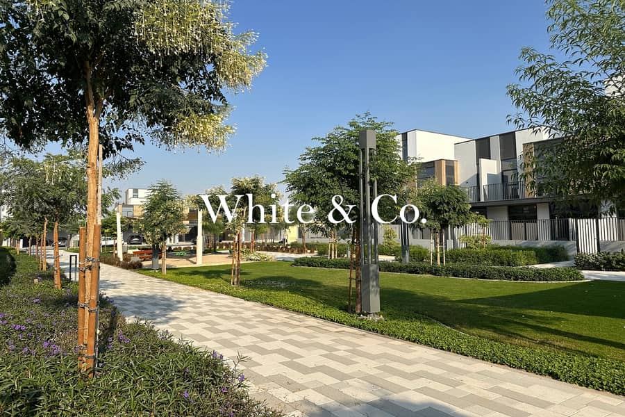 Park View | Landscaped | Corner Plot - Image 17