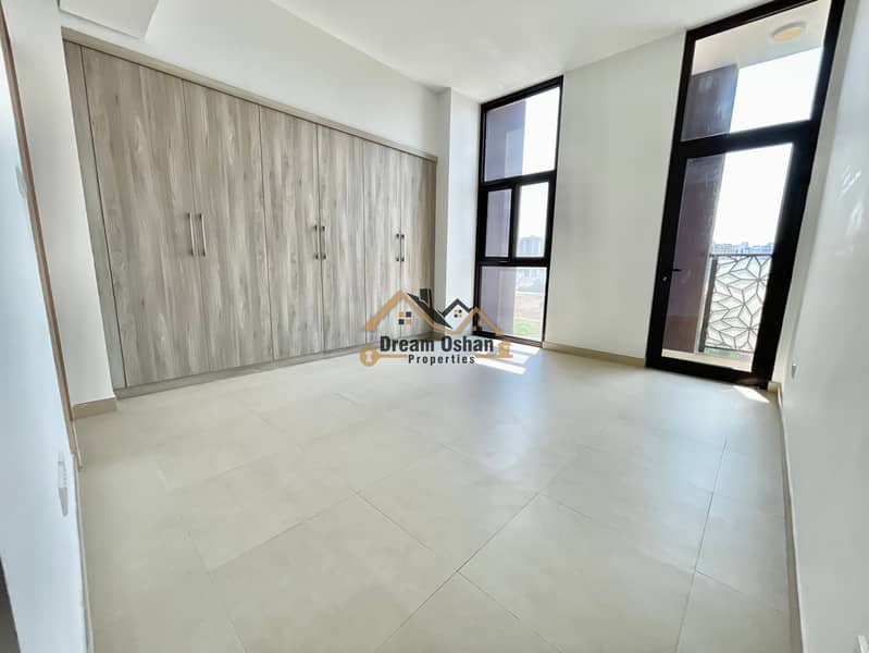 SPACIOUS 1BHK READY TO MOVE NEAR METRO