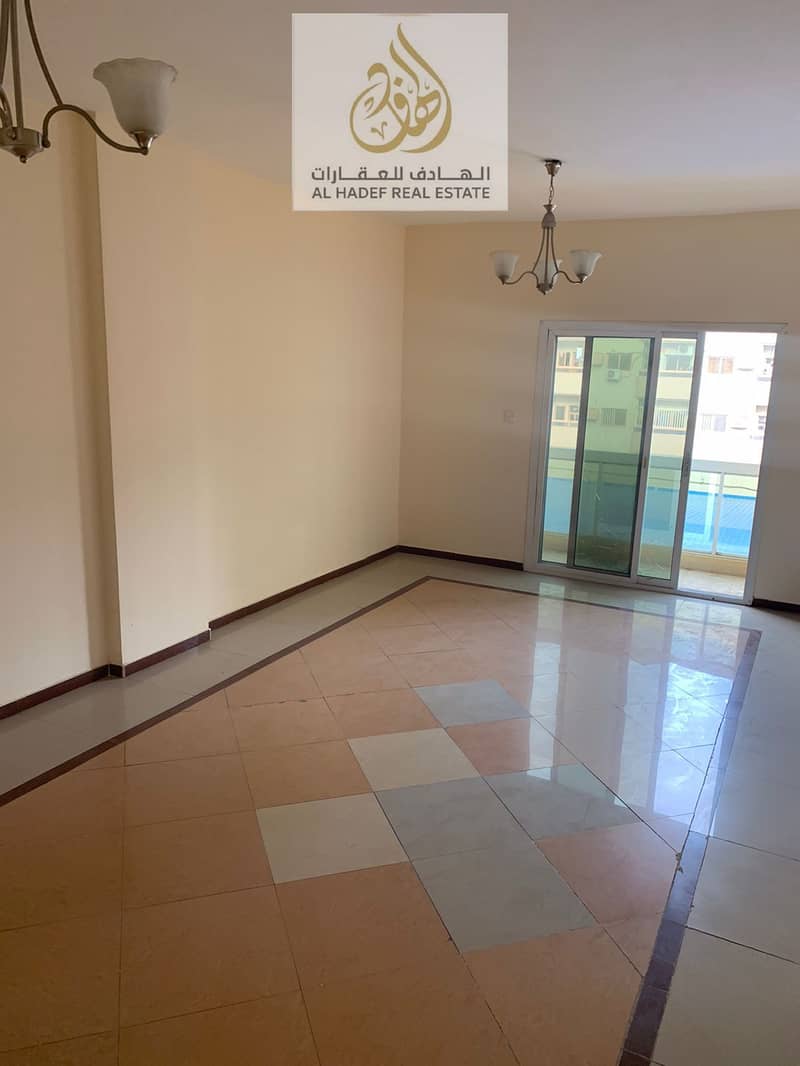 Two rooms and a hall for annual rent, close to Istanbul Market and Al-Safir Mall