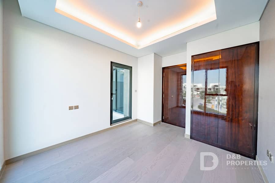 Exclusive | Golf Course View | Contemporary Finish - Image 15