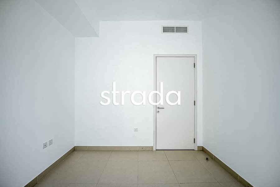 Vacant Now | Best Priced | 4 Bed + Maids - Image 15