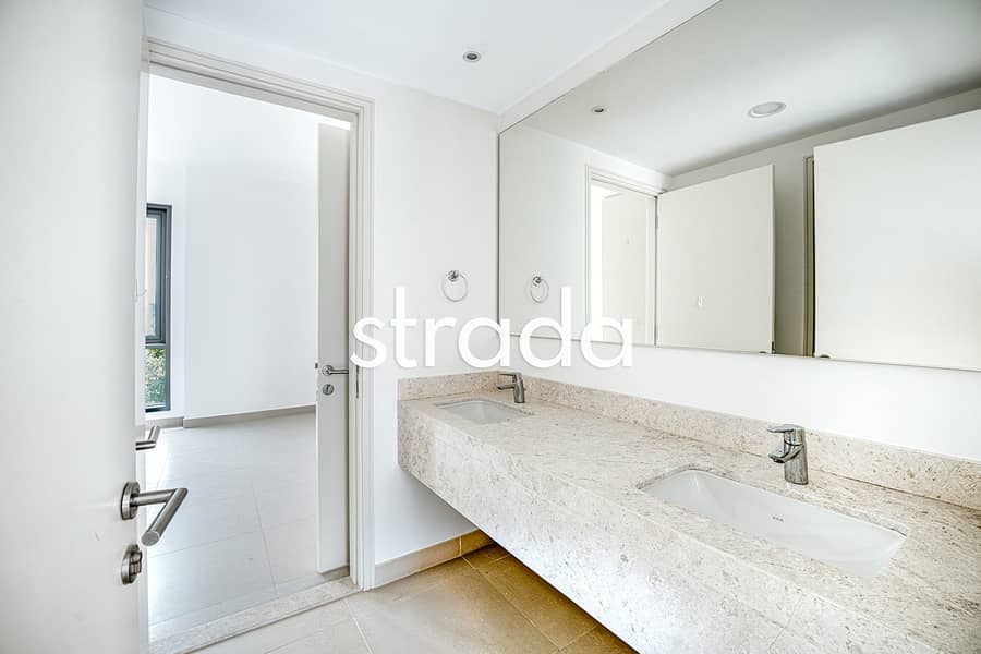 Vacant Now | Best Priced | 4 Bed + Maids - Image 22