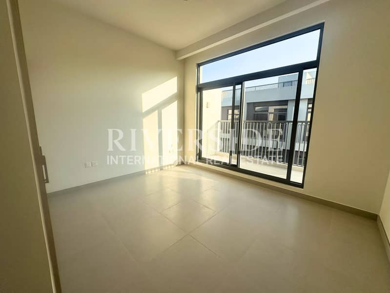 Vacant | Brand New | Beachfront Community - Image 11